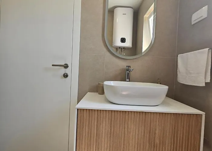 M - - Nin Zaton (Zadar)